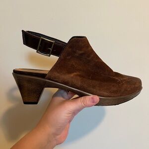 Naot Brown Mules Comfortable Clogs